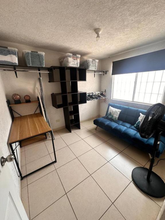 Casa Por Aeropuerto, Zona Industrial Y Hospitales